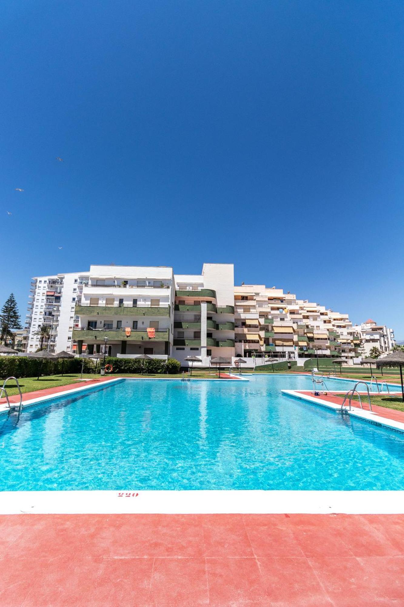 Rentitspain Moderno Calaverde Frente Al Mar *